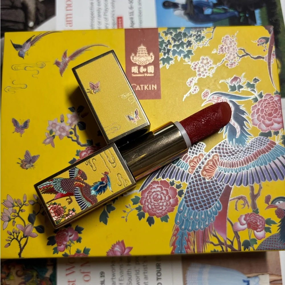 Oriental Beauty Lipstick Trio - Red and Gold